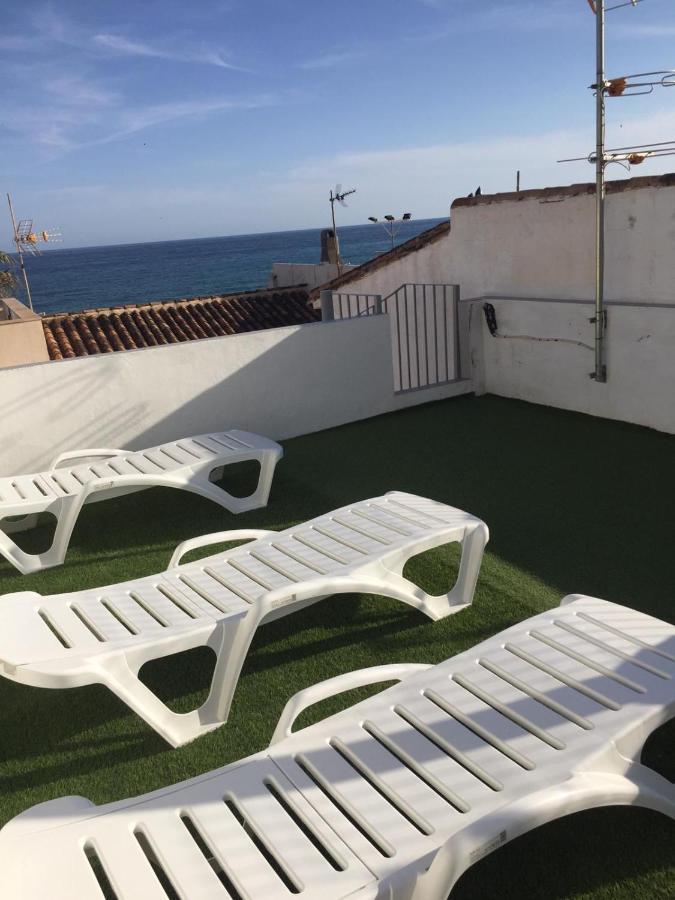 Apartamentos Victoria La Cala Del Moral Eksteriør billede